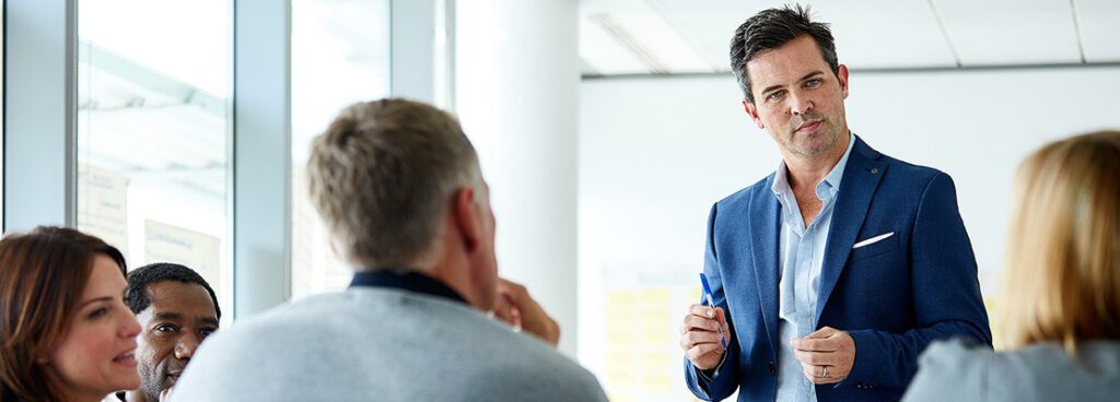 7 Common Mistakes To Avoid When Building A Corporate Alumni Network