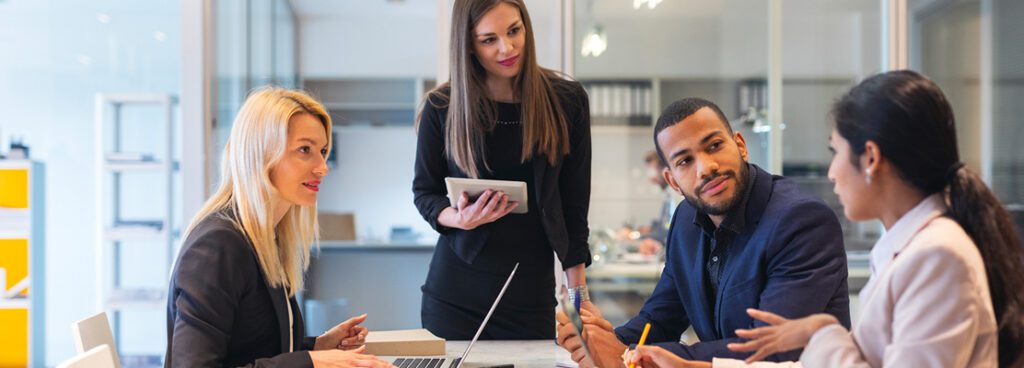 3 Tips for Naming A Corporate Alumni Program